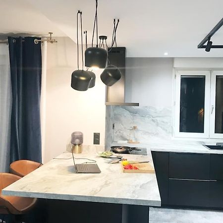 Nid Douillet - BEL APPARTEMENT avec GARAGE Grenoble Extérieur photo