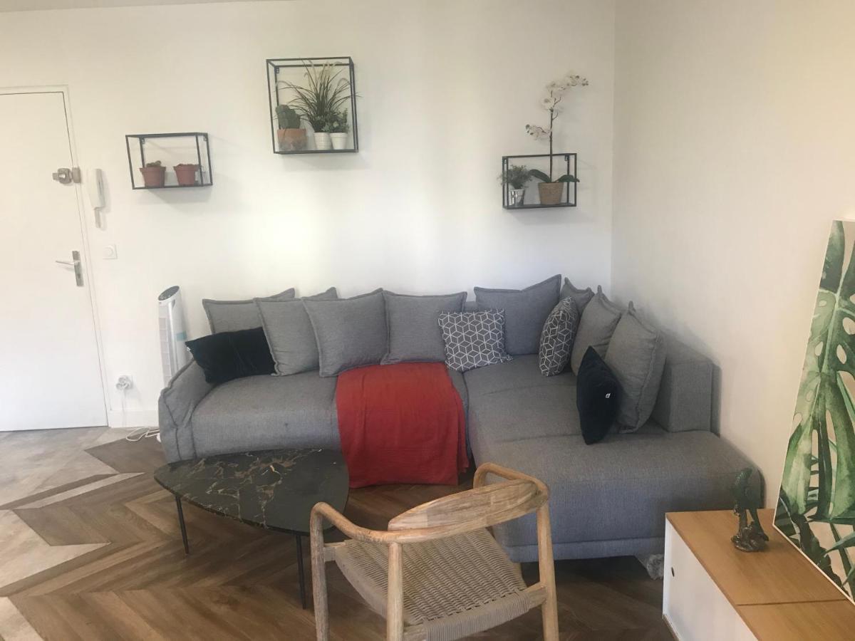 Nid Douillet - BEL APPARTEMENT avec GARAGE Grenoble Extérieur photo
